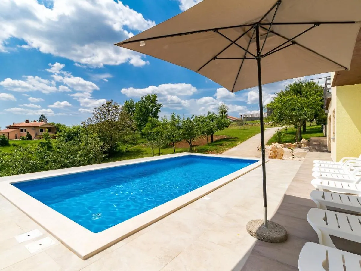 Holiday Home Larisa - Ipc141 By Interhome Pican