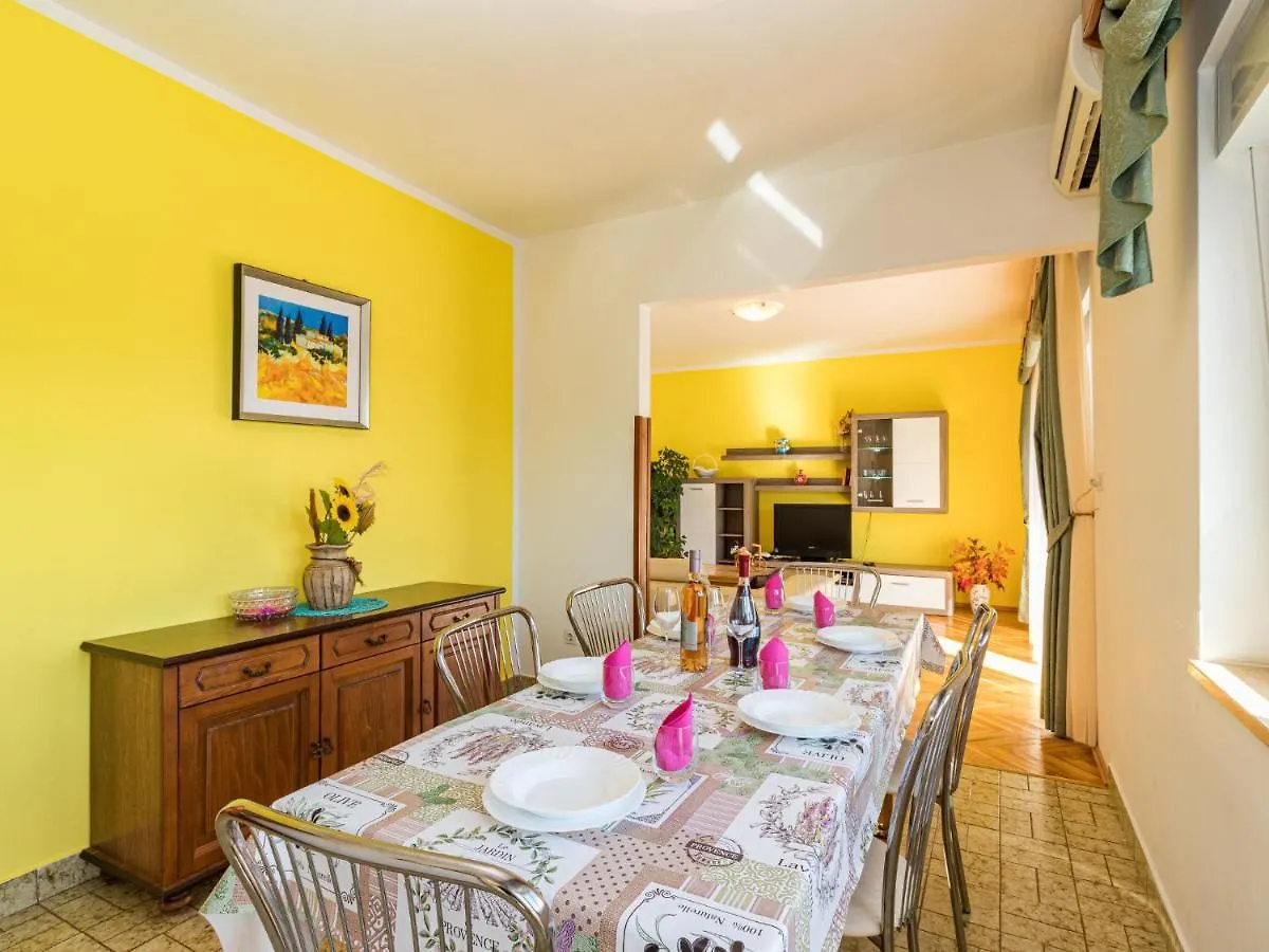 Holiday Home Larisa - Ipc141 By Interhome Pićan